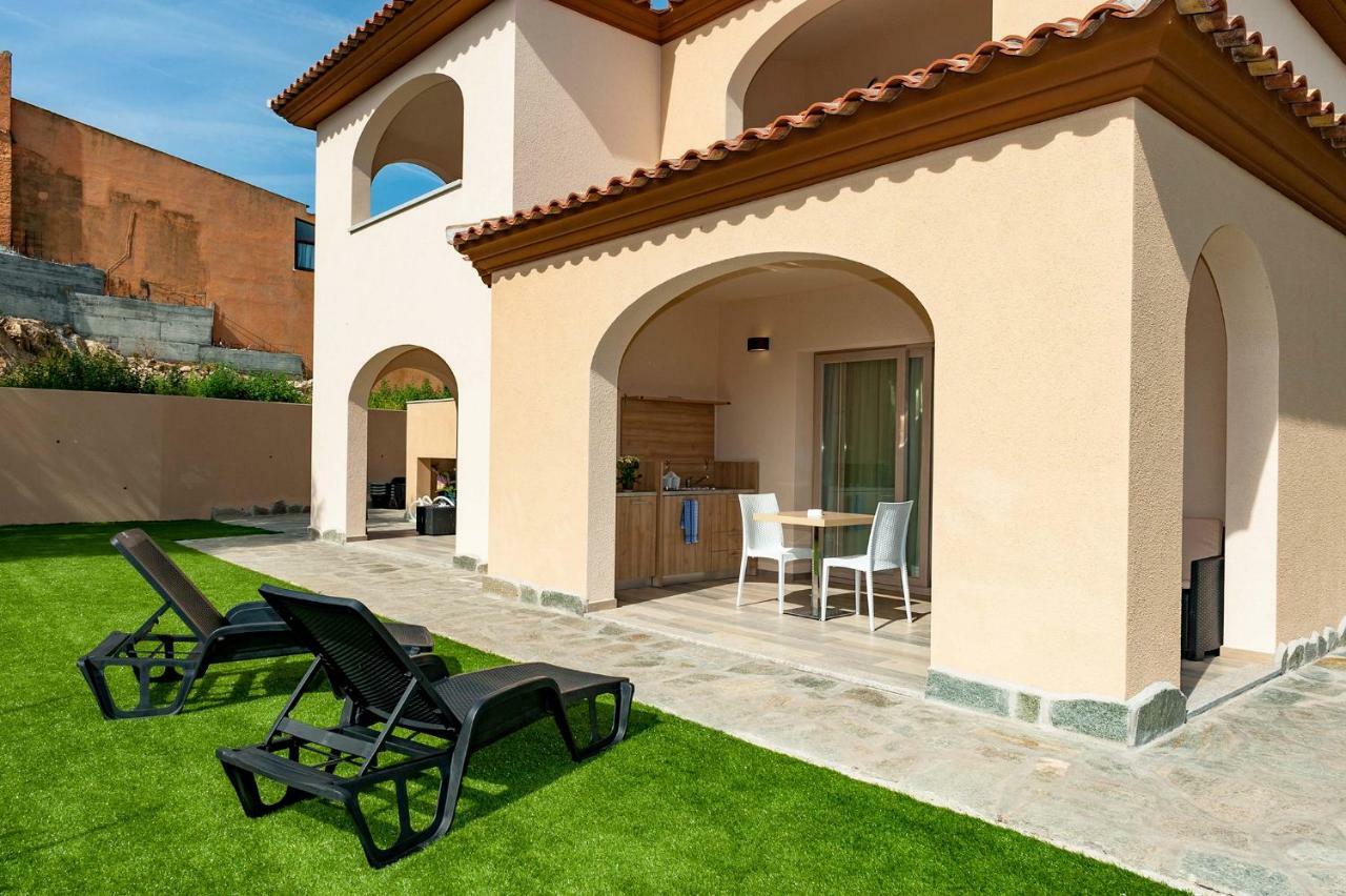 Molarotto Camere Con Angolo Cottura San Teodoro  Exterior foto